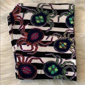 New! Women’s Lularoe spider 🕷 Halloween leggings OS